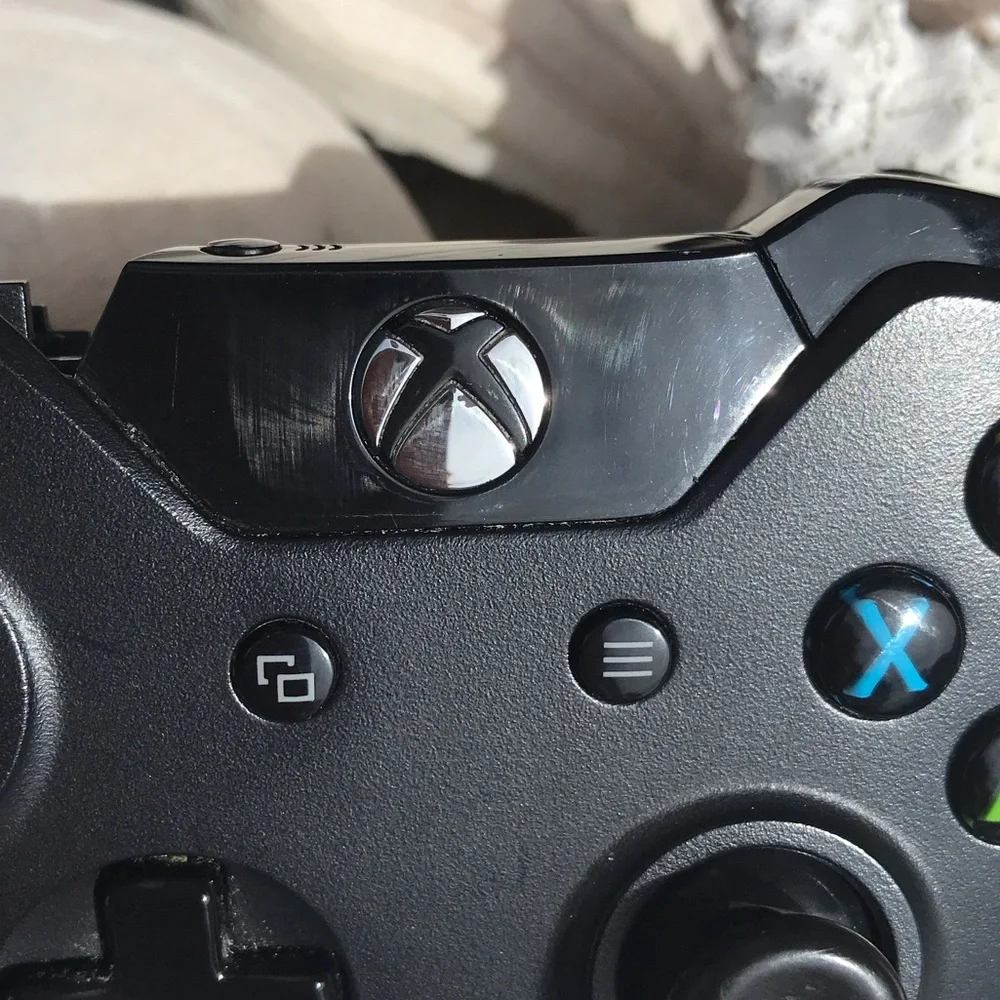 XBox One Black Wireless Gaming Controller without battery back